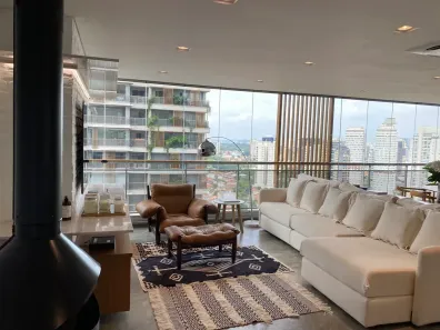 Apartamento com 3 Quartos à venda, 167m² no Jardim das Acácias, São Paulo