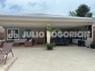 Casa de Condomínio com 4 Quartos à venda, 330m² no Taquara, Rio de Janeiro