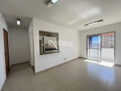 Apartamento com 2 Quartos à venda, 70m² no Centro, Uberlândia