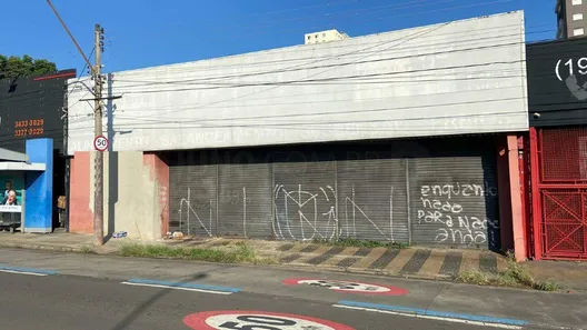 com 1 Quarto para alugar, 302m² no Centro, Piracicaba