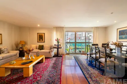 Apartamento com 3 Quartos à venda, 210m² no Santa Cecília, São Paulo