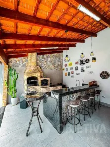Casa com 3 Quartos à venda, 120m² no Jardim das Palmeiras, Uberlândia