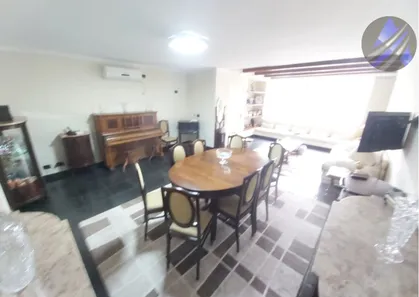 Casa com 3 Quartos à venda, 250m² no Vila Mariana, São Paulo