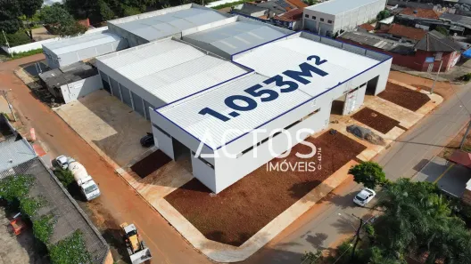 Galpão/Depósito/Armazém para alugar, 1053m² no Vila Santa, Aparecida de Goiânia