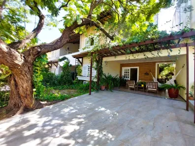 Casa com 4 Quartos à venda, 159m² no Cidade dos Funcionários, Fortaleza