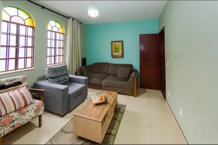Casa com 4 Quartos à venda, 220m² no Jardim América, Belo Horizonte
