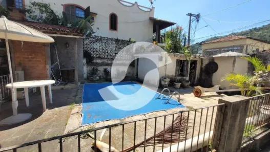 Casa com 4 Quartos à venda, 369m² no São Francisco, Niterói
