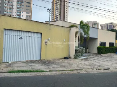 Casa com 7 Quartos à venda, 300m² no Fátima, Teresina