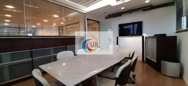 Sala Comercial para alugar, 225m² no Vila Olímpia, São Paulo