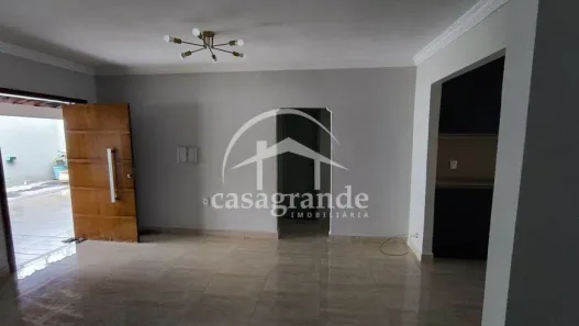 Casa com 2 Quartos à venda, 200m² no Segismundo Pereira, Uberlândia