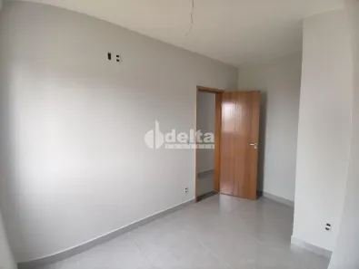 Apartamento com 3 Quartos à venda, 70m² no Novo Mundo, Uberlândia
