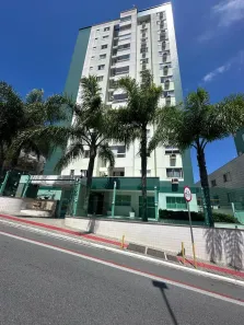 Apartamento com 2 Quartos à venda, 76m² no Barreiros, São José