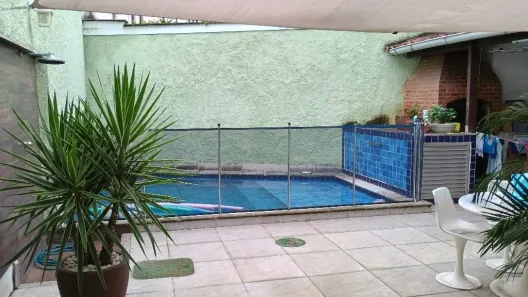Casa com 3 Quartos para alugar, 298m² no Grajaú, Rio de Janeiro