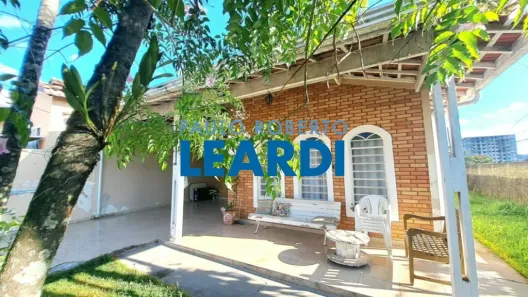 Casa com 3 Quartos à venda, 142m² no Jardim São Pedro, Valinhos