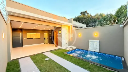 Casa com 3 Quartos à venda, 130m² no Setor Garavelo, Goiânia