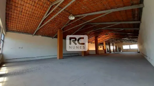 Galpão/Depósito/Armazém para alugar, 490m² no Planalto, Belo Horizonte
