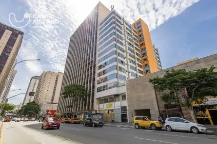 Sala Comercial com 1 Quarto à venda, 235m² no Centro, Curitiba