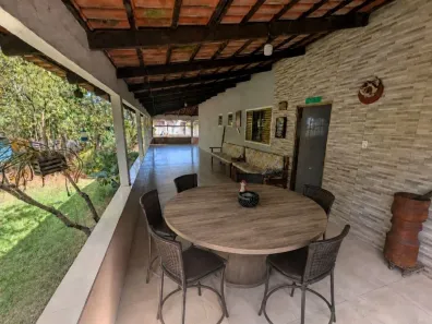 Casa com 3 Quartos à venda, 196m² no Parque João Braz - Cidade Industrial, Goiânia