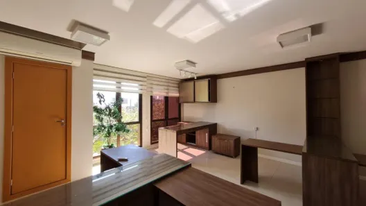 Sala Comercial à venda, 38m² no Praia de Belas, Porto Alegre