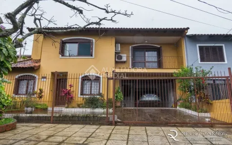 Sobrado com 6 Quartos à venda, 331m² no Campo Novo, Porto Alegre