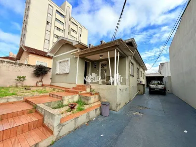 Casa com 4 Quartos à venda, 265m² no Centro, Londrina