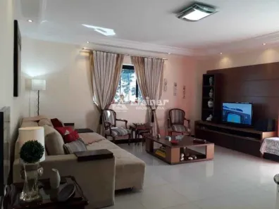 Sobrado com 4 Quartos à venda, 232m² no Vila Galvão, Guarulhos
