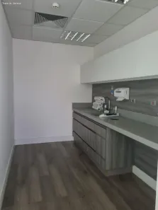 Sala Comercial para alugar, 194m² no Parque dos Resedás, Campinas