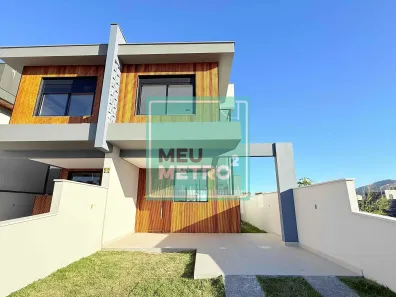Casa com 3 Quartos à venda, 157m² no Campeche, Florianópolis