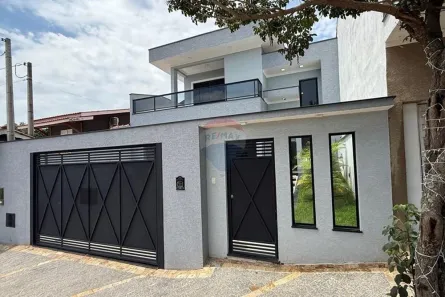 Casa com 3 Quartos à venda, 172m² no Residencial Jardim Ipê, Piracaia