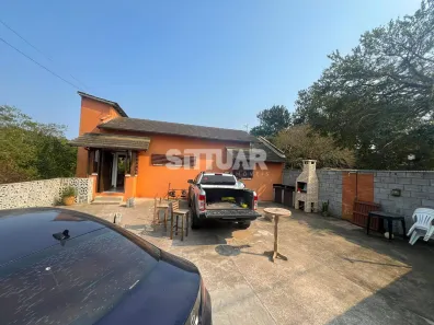 Casa com 2 Quartos à venda, 75m² no Centro, Laguna
