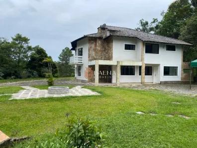 Casa de Condomínio com 5 Quartos à venda, 332m² no Carlos Guinle, Teresópolis