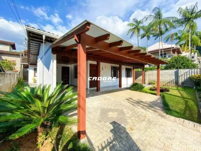 Casa com 4 Quartos à venda, 172m² no Velha Central, Blumenau