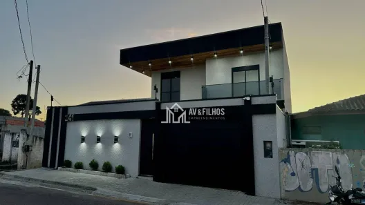 Sobrado com 3 Quartos à venda, 167m² no Vila São Cristóvão, Piraquara