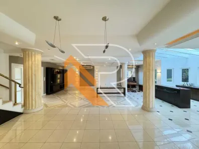 Casa de Condomínio com 6 Quartos à venda, 382m² no Itaipu, Niterói