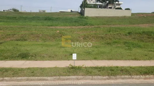 Lote/Terreno à venda, 700m² no Jardim Santa Teresa, Jundiaí