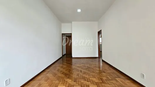 Apartamento com 2 Quartos para alugar, 63m² no Várzea, Teresópolis