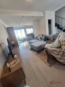 Sobrado com 3 Quartos à venda, 90m² no Piracangaguá II, Taubaté