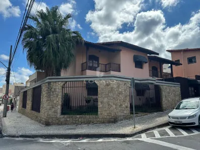 Casa com 5 Quartos à venda, 548m² no São Mateus, Juiz de Fora