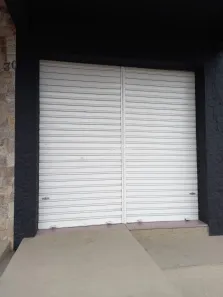 Casa com 3 Quartos para alugar, 500m² no Parque Santo Antônio, Campos dos Goytacazes