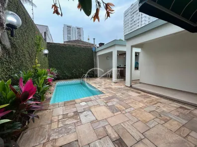 Sobrado com 3 Quartos à venda, 280m² no Embaré, Santos