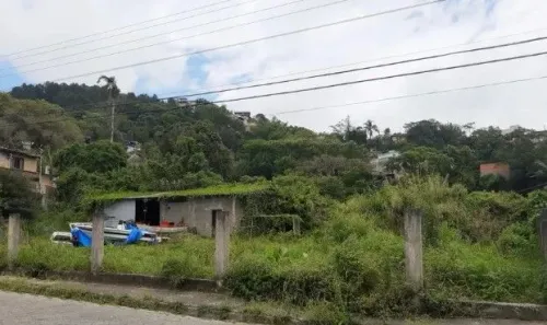Lote/Terreno à venda, 961m² no Sambaqui, Florianópolis