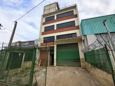 Prédio Comercial para alugar, 533m² no Navegantes, Porto Alegre