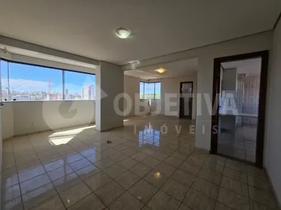 Apartamento com 3 Quartos para alugar, 130m² no Nossa Senhora Aparecida, Uberlândia
