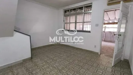 Casa com 2 Quartos para alugar, 98m² no Ponta da Praia, Santos