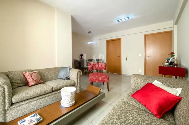 Apartamento com 3 quartos — Santa Efigênia, Belo Horizonte