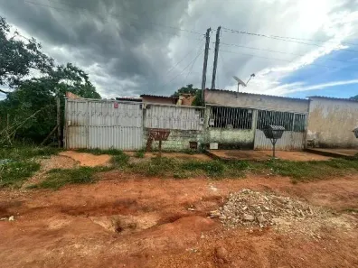 Casa com 2 Quartos à venda, 180m² no Parque Estrela Dalva IX, Luziânia