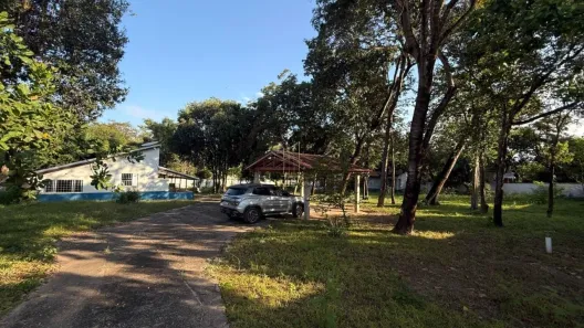 Fazenda/Sítio com 2 Quartos à venda, 250m² no Jardim Imperial, Cuiabá
