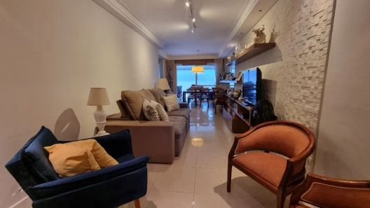 Apartamento com 3 Quartos para venda ou aluguel, 188m² no Pitangueiras, Guarujá