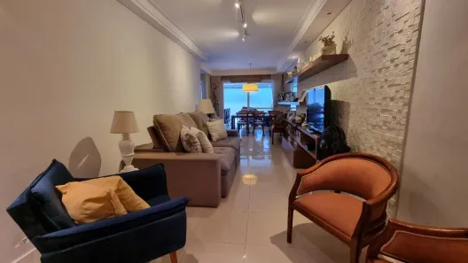 Apartamento com 3 Quartos para alugar, 188m² no Pitangueiras, Guarujá