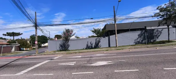 Ponto Comercial para alugar, 600m² no Guaíra, Curitiba